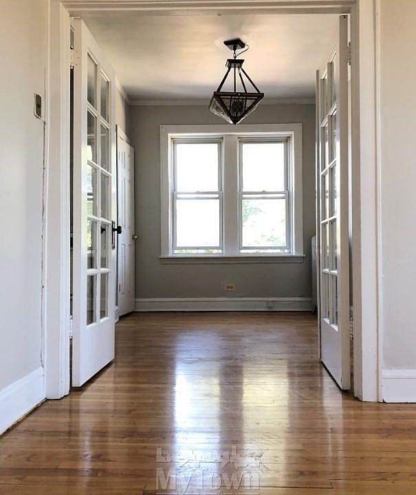1st image of 4522 N Damen Ave #2D