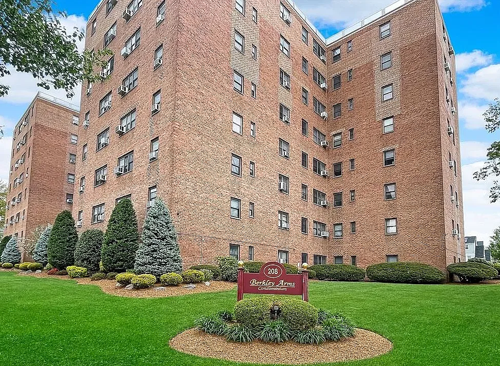 1 bed, 750 sqft, $2,250 — Photo 1
