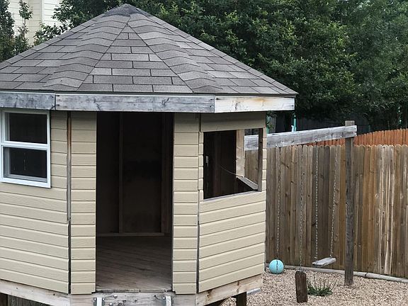 2nd image of 6504 Serena Ln