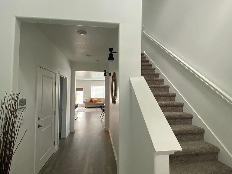 3826 W 620 N — Photo 2