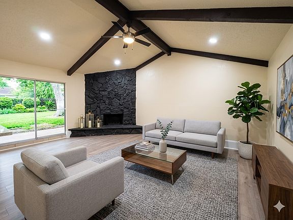 2nd image of 1037 Nancy Ln