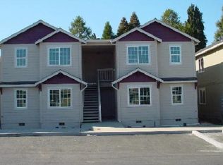 662 Midway Rd, Medford, OR 97501