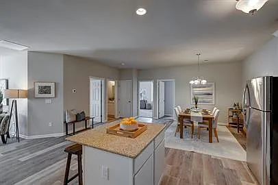 650 McKay Way — Photo 5