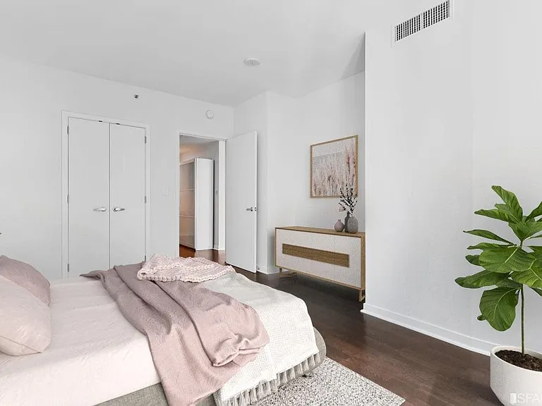 301 Main St #5D — Photo 6