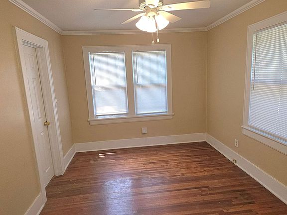 4th image of 1038 S Delaware Ave