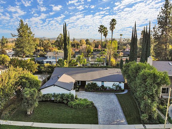 2nd image of 23454 Ladrillo St