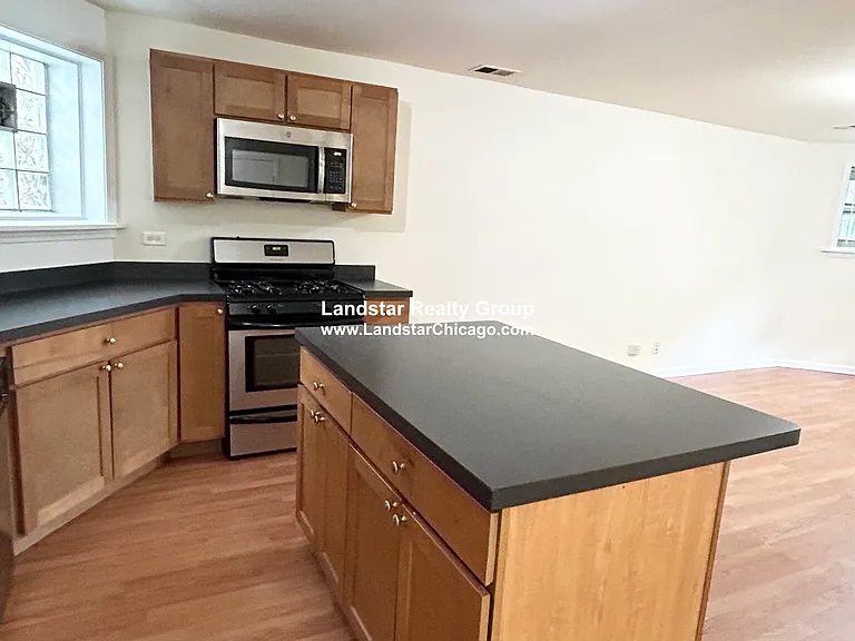 3047 W Logan Blvd #G — Photo 7