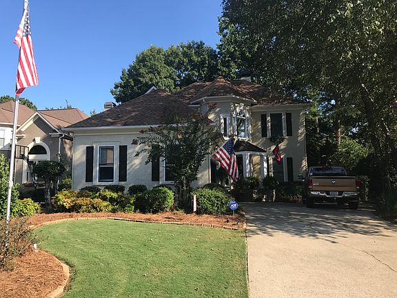 2nd image of 603 Villa Estates Ln