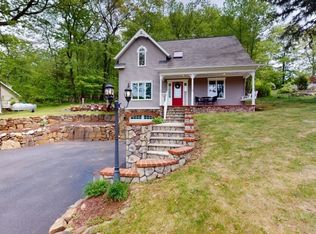 56 Minnisink Rd, Lake Hopatcong, NJ 07849