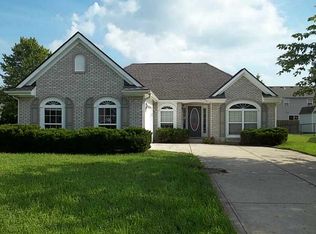 466 West St, Whiteland, IN 46184