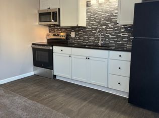 121 W Ohio St #D, Circleville, OH 43113