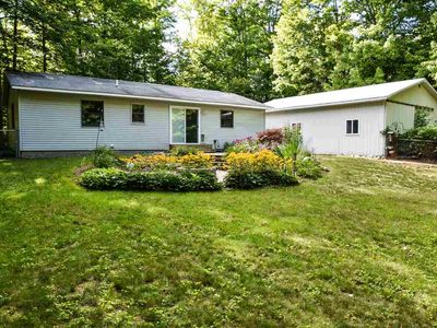 2371 Red School Rd, Brutus, MI, 49716