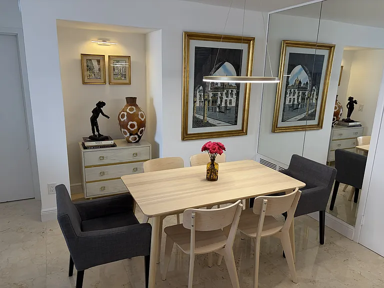 1420 Brickell Bay Dr #1108 — Photo 9