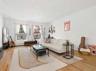 120 Manhattan Ave APT 2A, New York, NY 10025