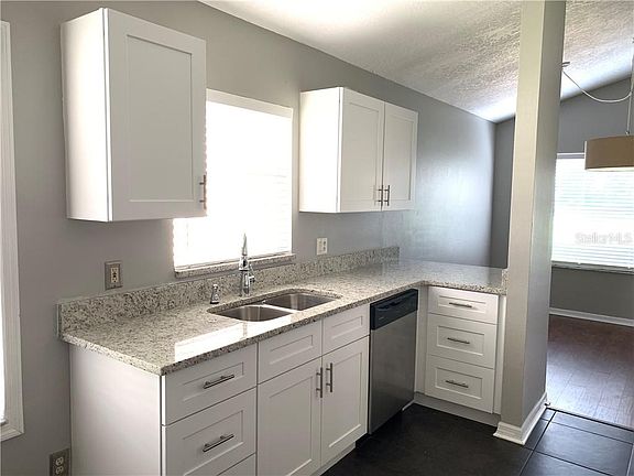 5th image of 443 Waterford Way