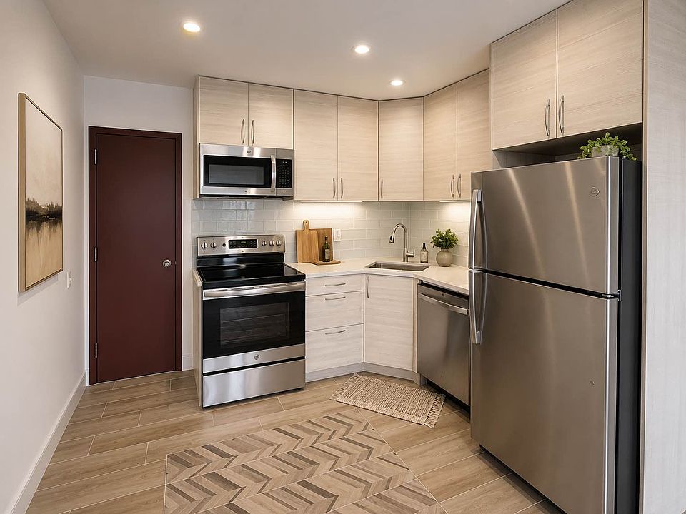1st image of 27-15 27th St #3B