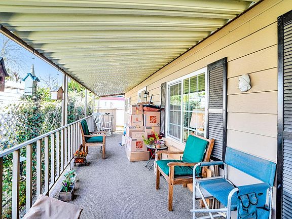 4th image of 48 Creekside Dr #48