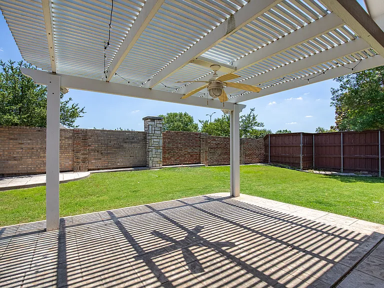 11388 Blackhawk Dr — Photo 30