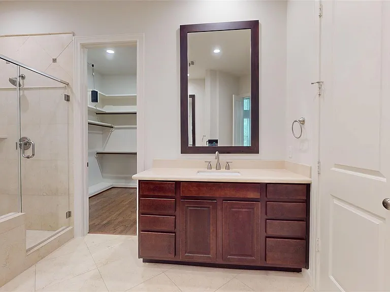 1708 Upland Lakes — Photo 21