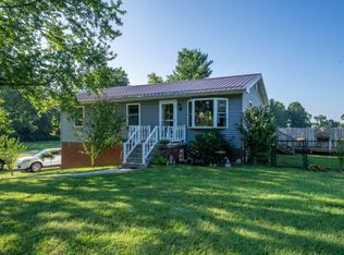 170 Hickory Heights Dr, Bedford, IN 47421