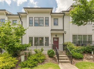 1959 Summit Trace Cir, Atlanta, GA 30318