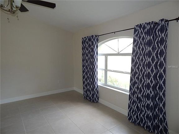 3rd image of 2347 Baird St