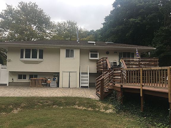 5th image of 14 Wagner Ct