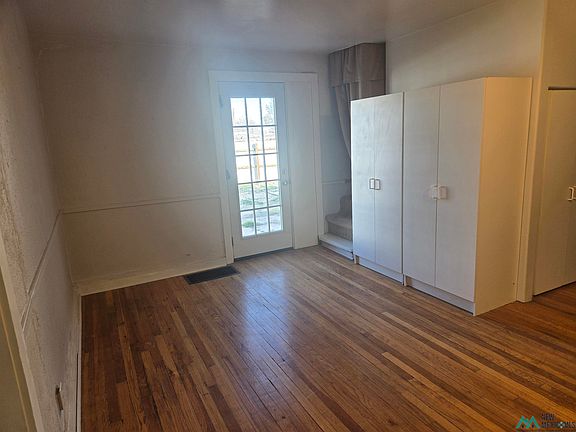 5th image of 2101 W Alameda St
