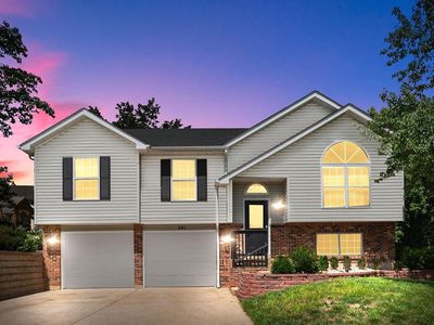 801 Bridle Spur Ln, Lake Saint Louis, MO, 63367