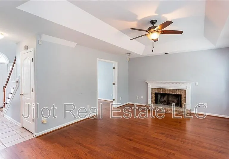 483 Mountain Oaks Pkwy — Photo 14