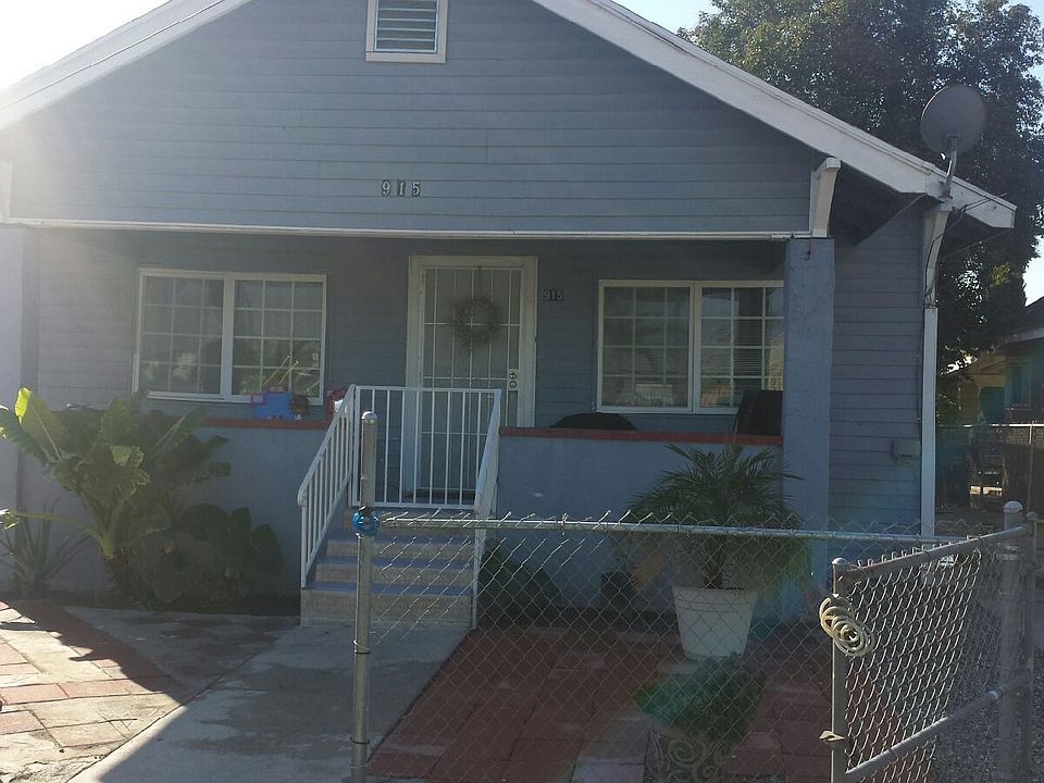 1st image of 915 W 6th St