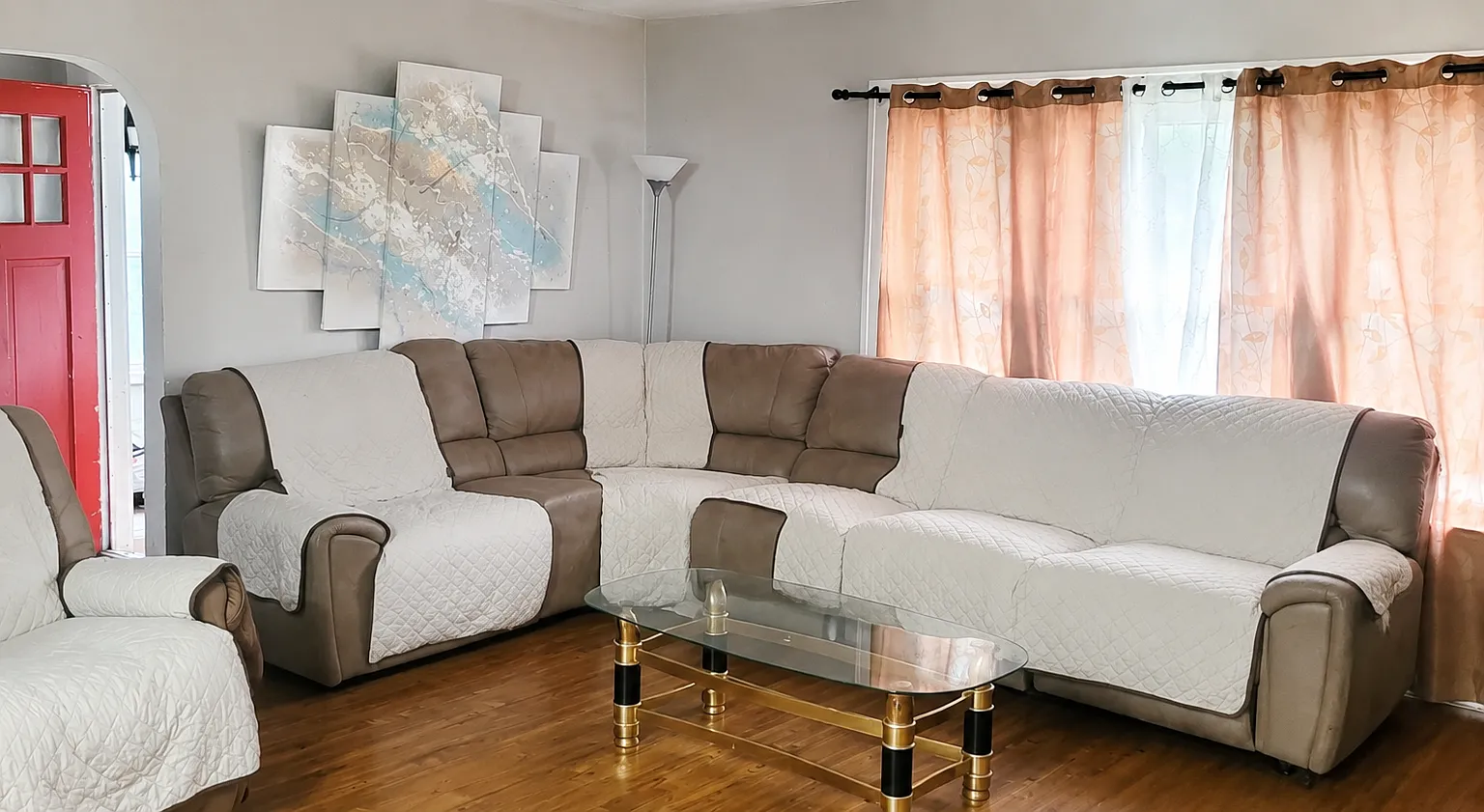 3 bed, 1100 sqft, $1,750 — Photo 3