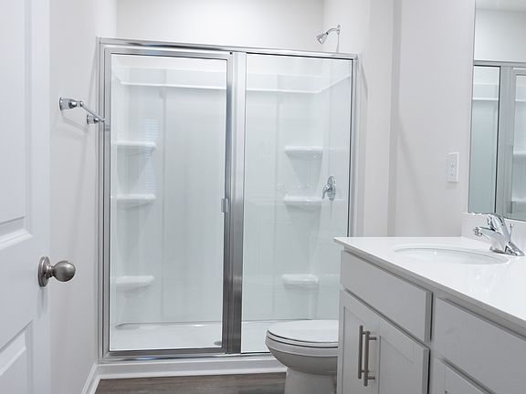 Master bedroom Bathroom