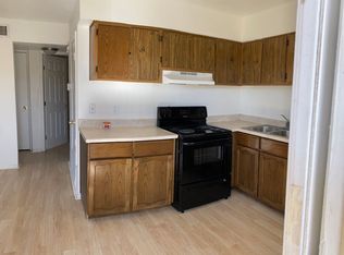 500 Texas St NE APT C, Albuquerque, NM 87108