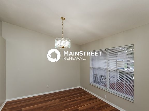 5th image of 1465 Martinez St SE #E