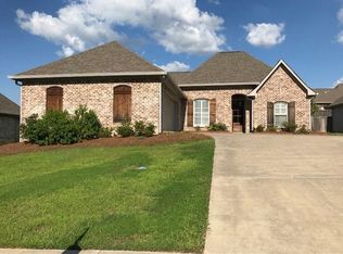 275 Bellamy Ct, Flowood, MS 39232