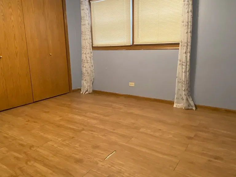 7409 Southwest Hwy #1E — Photo 13