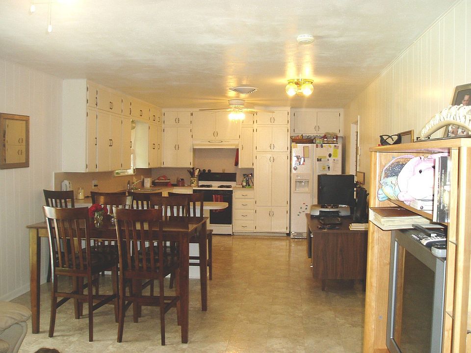 2nd image of 3210 El Capitan Dr
