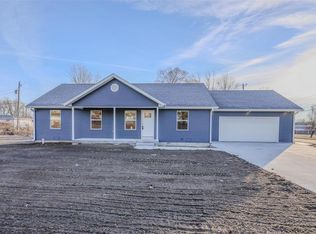 1540 Lana Dr, Lebanon, MO 65536