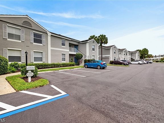 2nd image of 12065 Summergate Cir APT 203