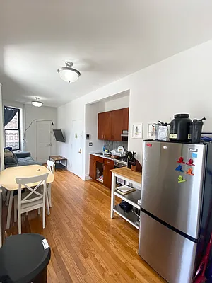 Rented by Building Equity Real Estate LLC | media 15