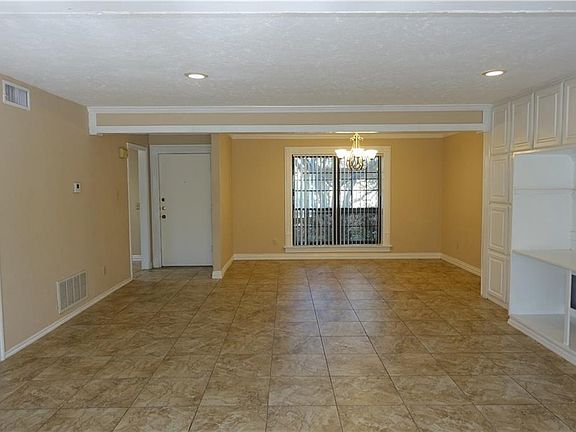 5th image of 6524 Chicory Ct