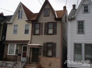 323 E Weidman St, Lebanon, PA 17046