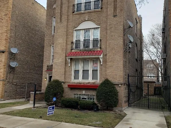 8927 S Blackstone Ave, Chicago, IL 60619