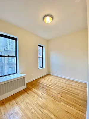 Rented by Waverly Realty Associates | media 21