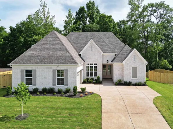 45 Misty Meadow Ln, Oakland, TN 38060