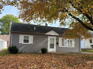 3 Val Aire Dr, Burlington, IA 52601