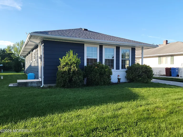 12 Barbuda St — Photo 2