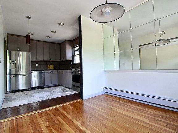 5th image of 6605 Dartmouth St #2