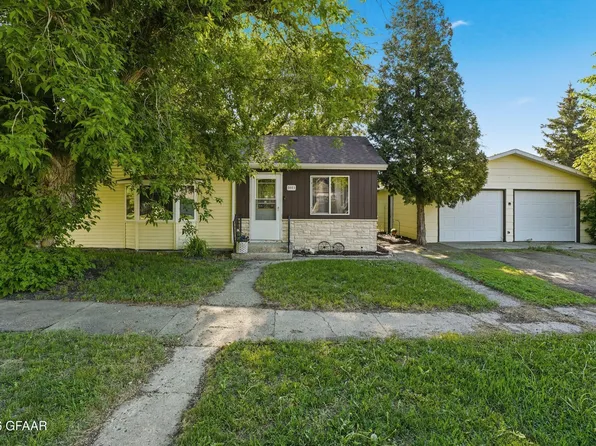 1011 3rd Ave, Cando, ND 58324